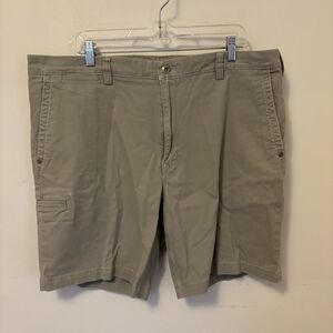 Duluth Men's Ballroom Flex Khakis Shorts 40 Relaxed‎ Fit Gray Tan 9"